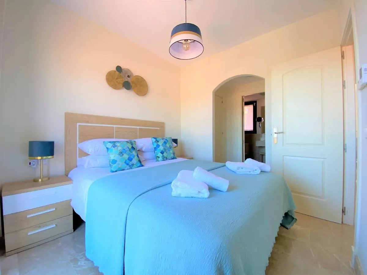 Sea View Penthouse Apartment With Hot Tub - Casa Bella Vista, Buenas Noches , إِستيبونا 0*,