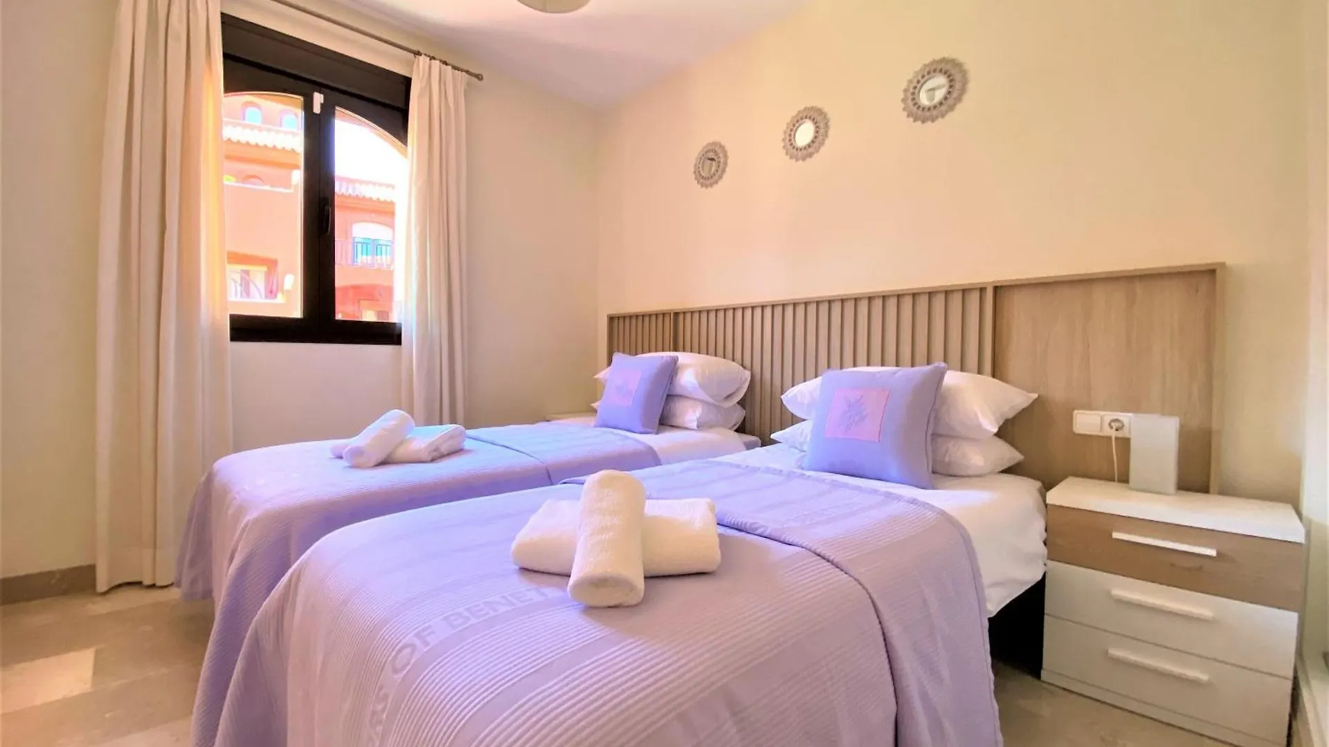 Sea View Penthouse Apartment With Hot Tub - Casa Bella Vista, Buenas Noches , إِستيبونا